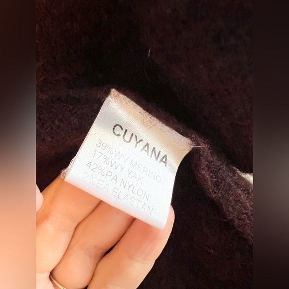 Cuyana wool yak hair cardigan sweater maroon size XS/S - Picture 3 of 8